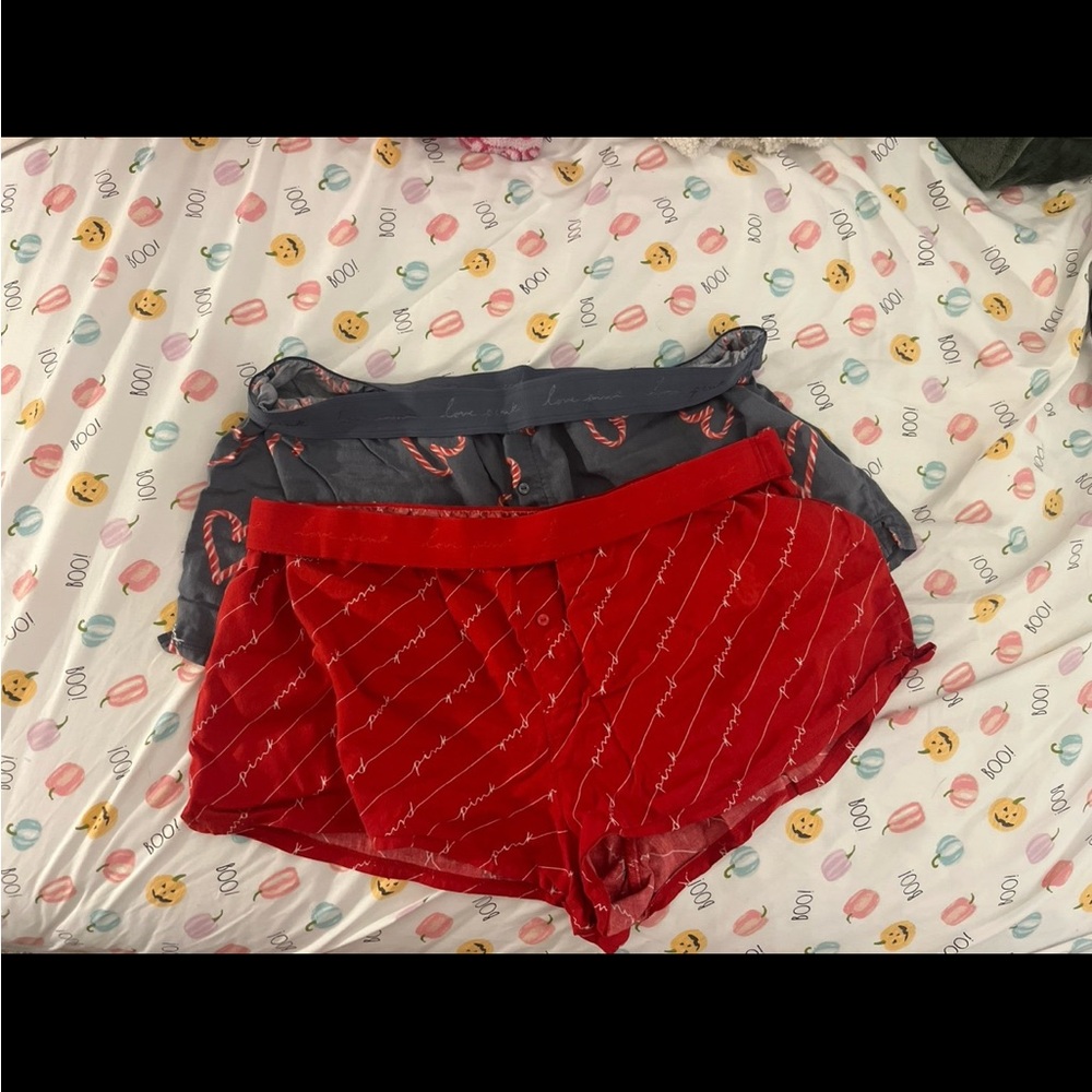 PINK VS sleep shorts